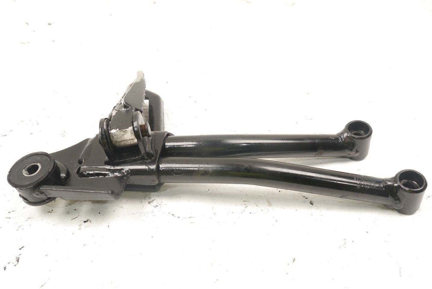 SUZUKI GSXS 125 2017-2021 RIGHT REAR FOOTREST PEG