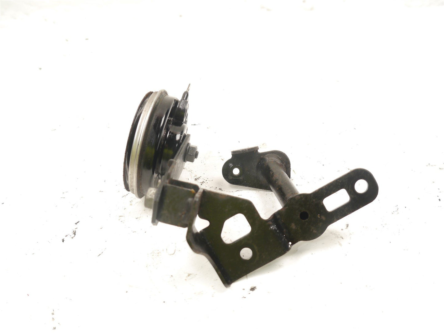 SUZUKI GSXS 125 2017-2021 HORN & MOUNT