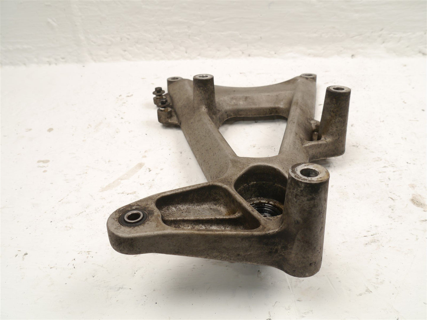 HONDA PCX 125 2018-2020 REAR WHEEL MOUNT