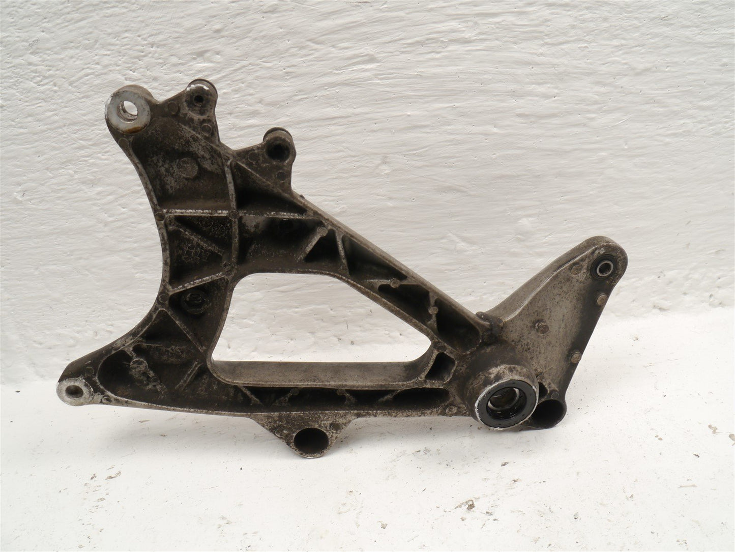 HONDA PCX 125 2018-2020 REAR WHEEL MOUNT