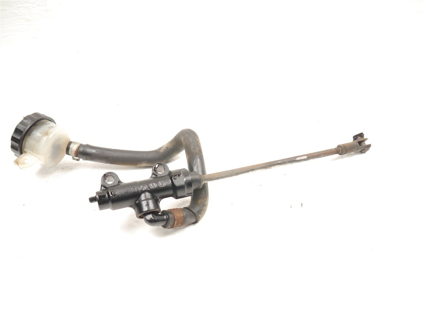 TRIUMPH TROPHY 900 1996-2001 REAR BRAKE MASTER CYLINDER