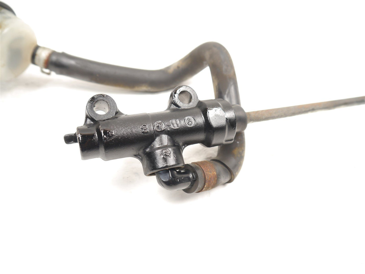 TRIUMPH TROPHY 900 1996-2001 REAR BRAKE MASTER CYLINDER