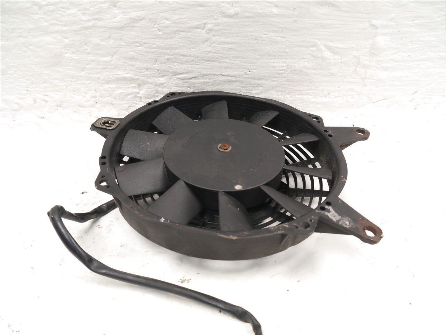 TRIUMPH TROPHY 900 1996-2001 RADIATOR FAN