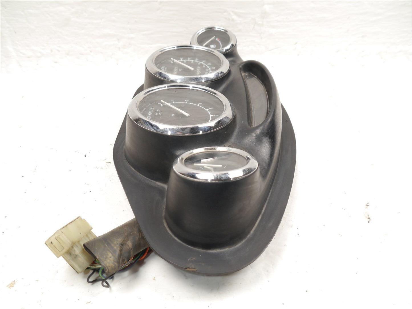 TRIUMPH TROPHY 900 1996-2001 CLOCKS INSTRUMENTS