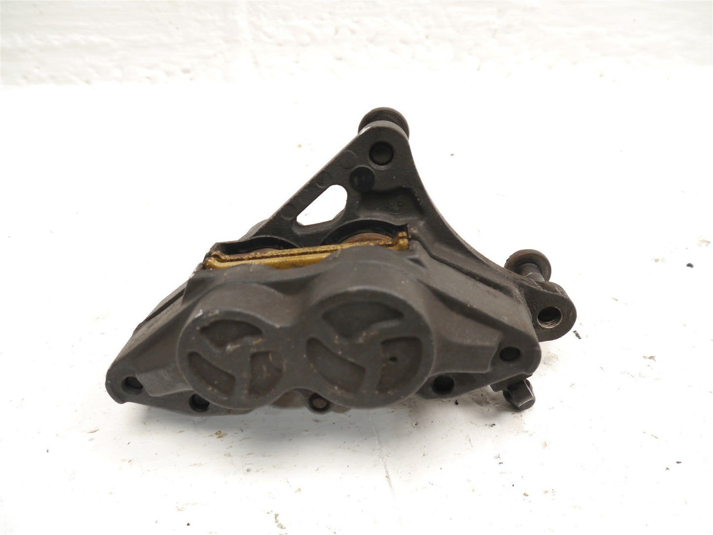 TRIUMPH TROPHY 900 1996-2001 FRONT RIGHT BRAKE CALIPER