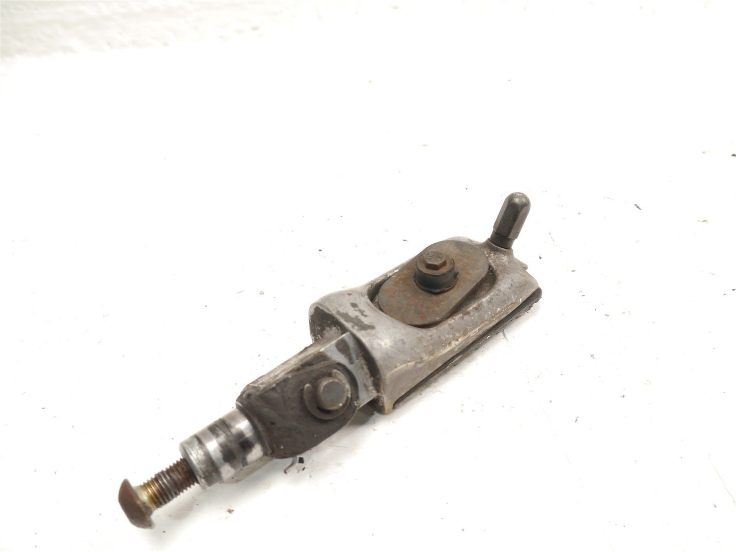 TRIUMPH TROPHY 900 1996-2001 FRONT LEFT FOOTREST PEG