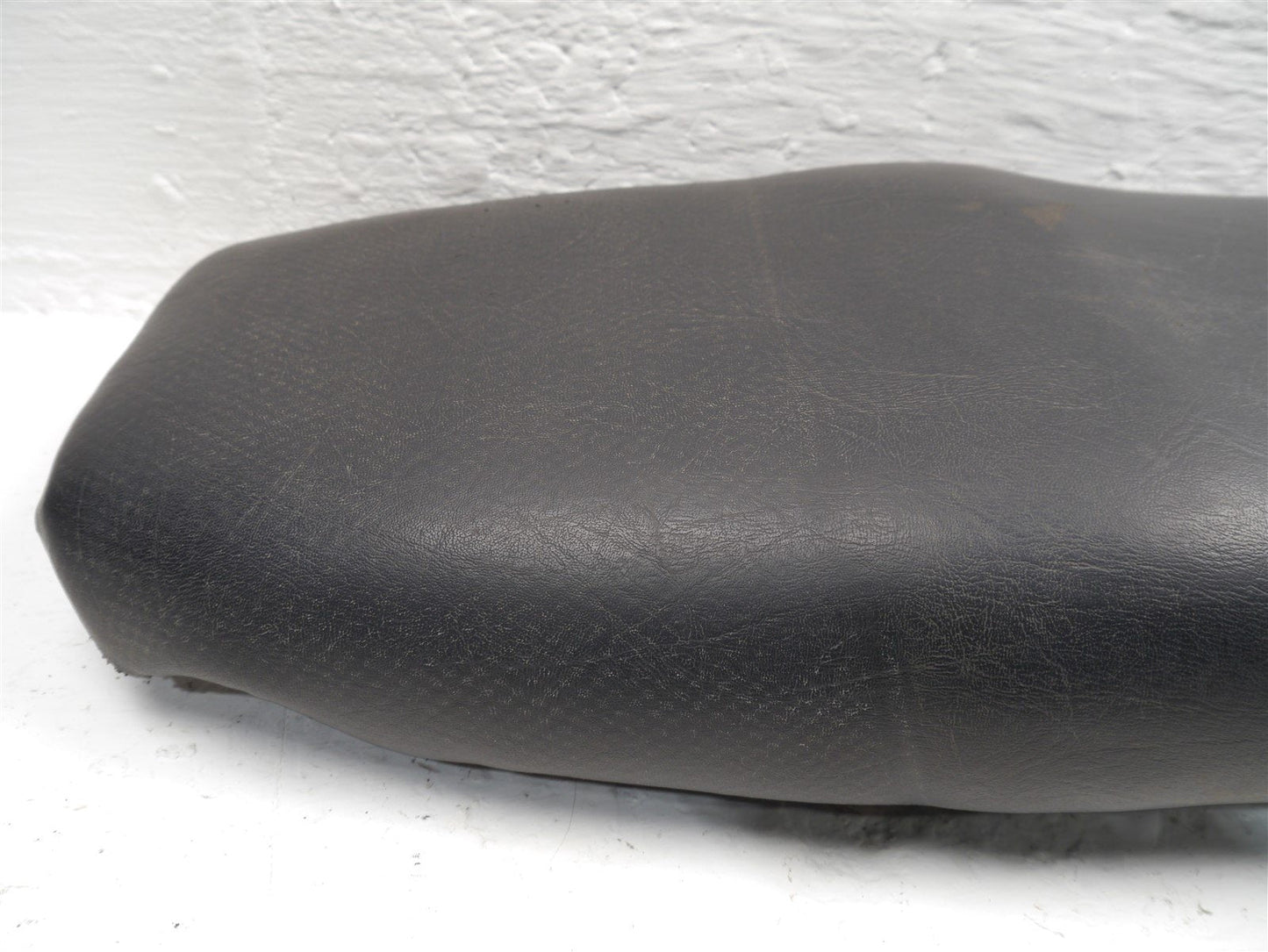TRIUMPH TROPHY 900 1996-2001 SEAT