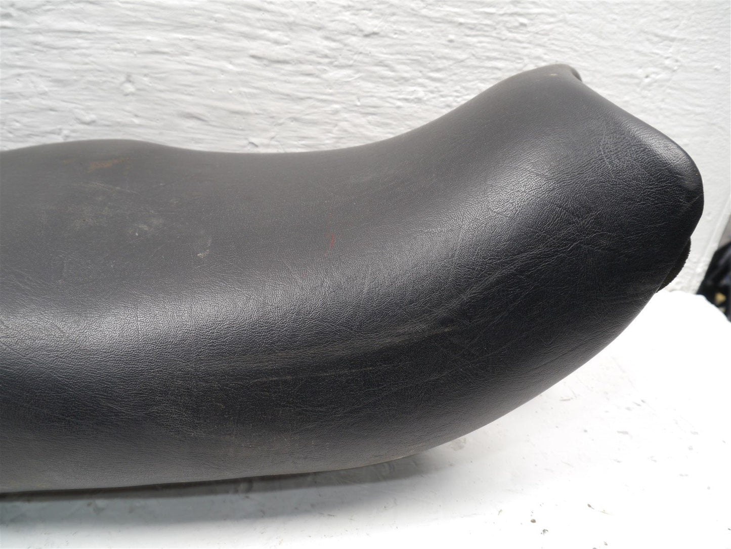 TRIUMPH TROPHY 900 1996-2001 SEAT