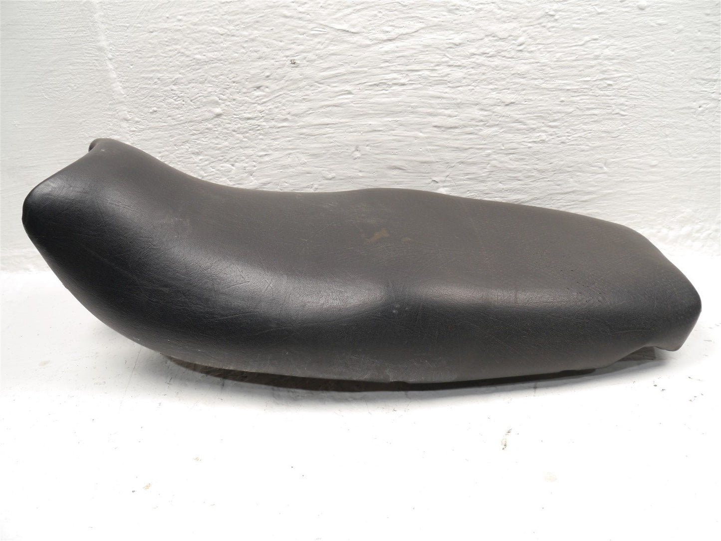 TRIUMPH TROPHY 900 1996-2001 SEAT
