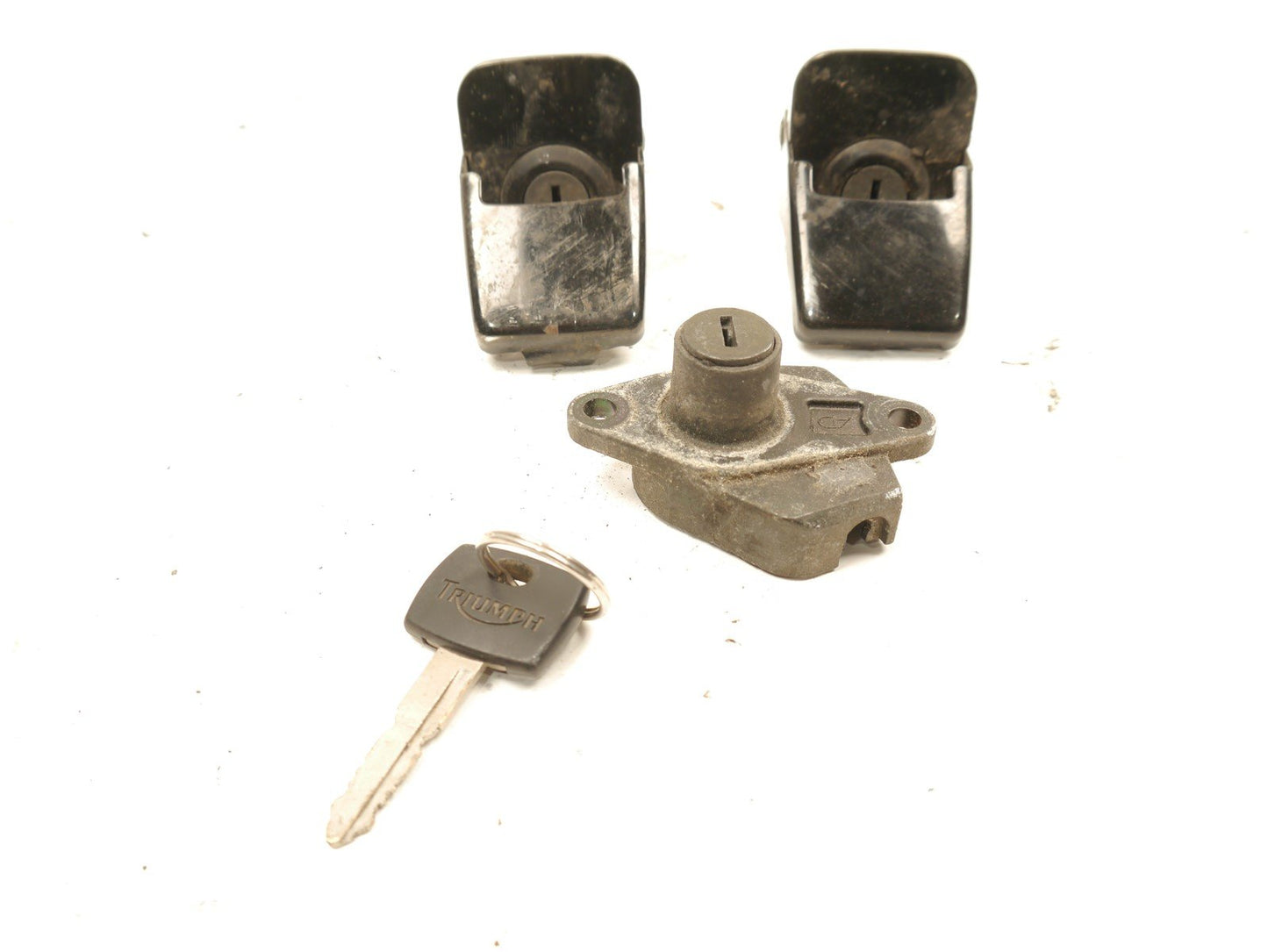 TRIUMPH TROPHY 900 1996-2001 SEAT & PANNIER LOCKS