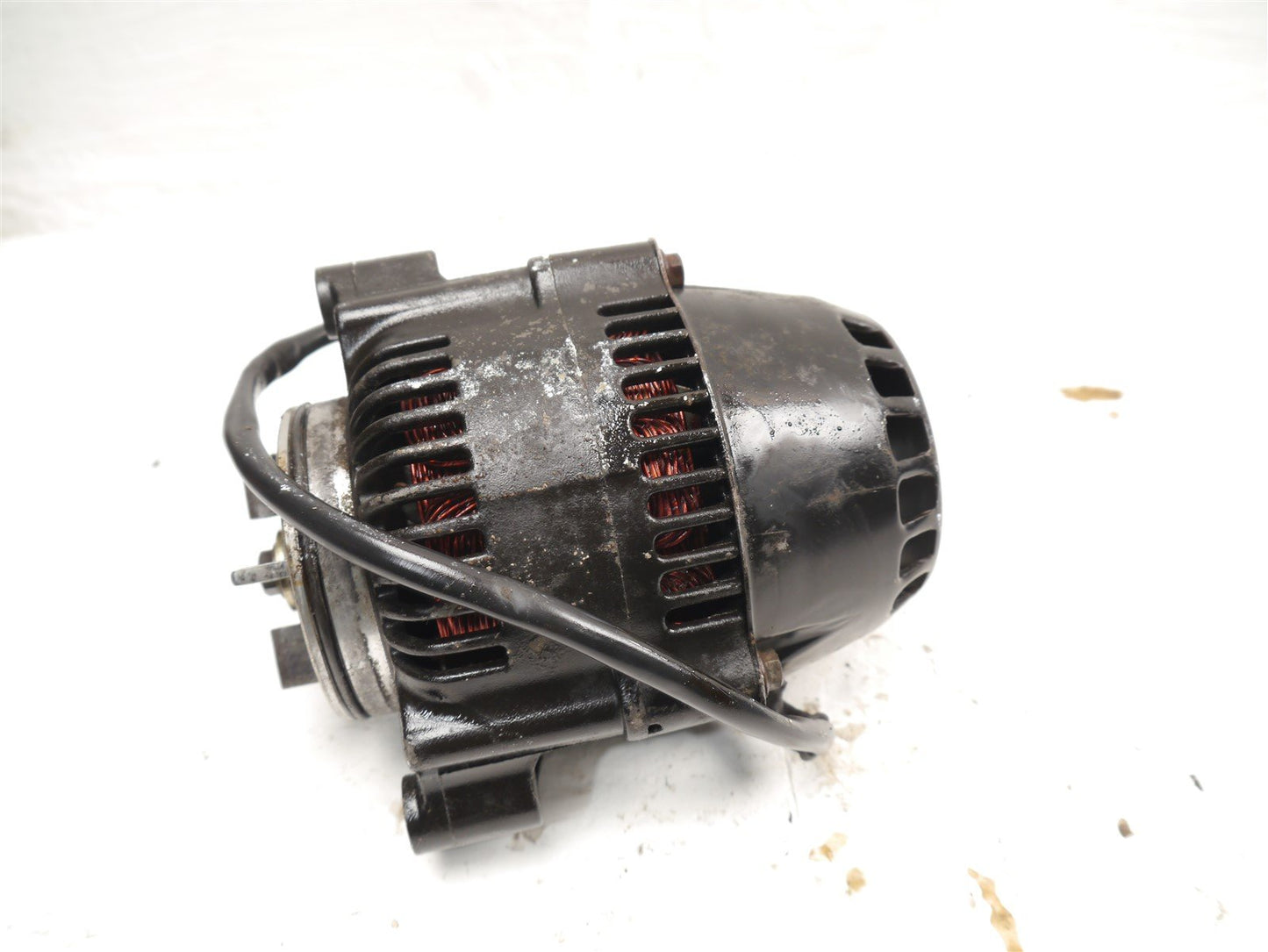 TRIUMPH TROPHY 900 1996-2001 ALTERNATOR