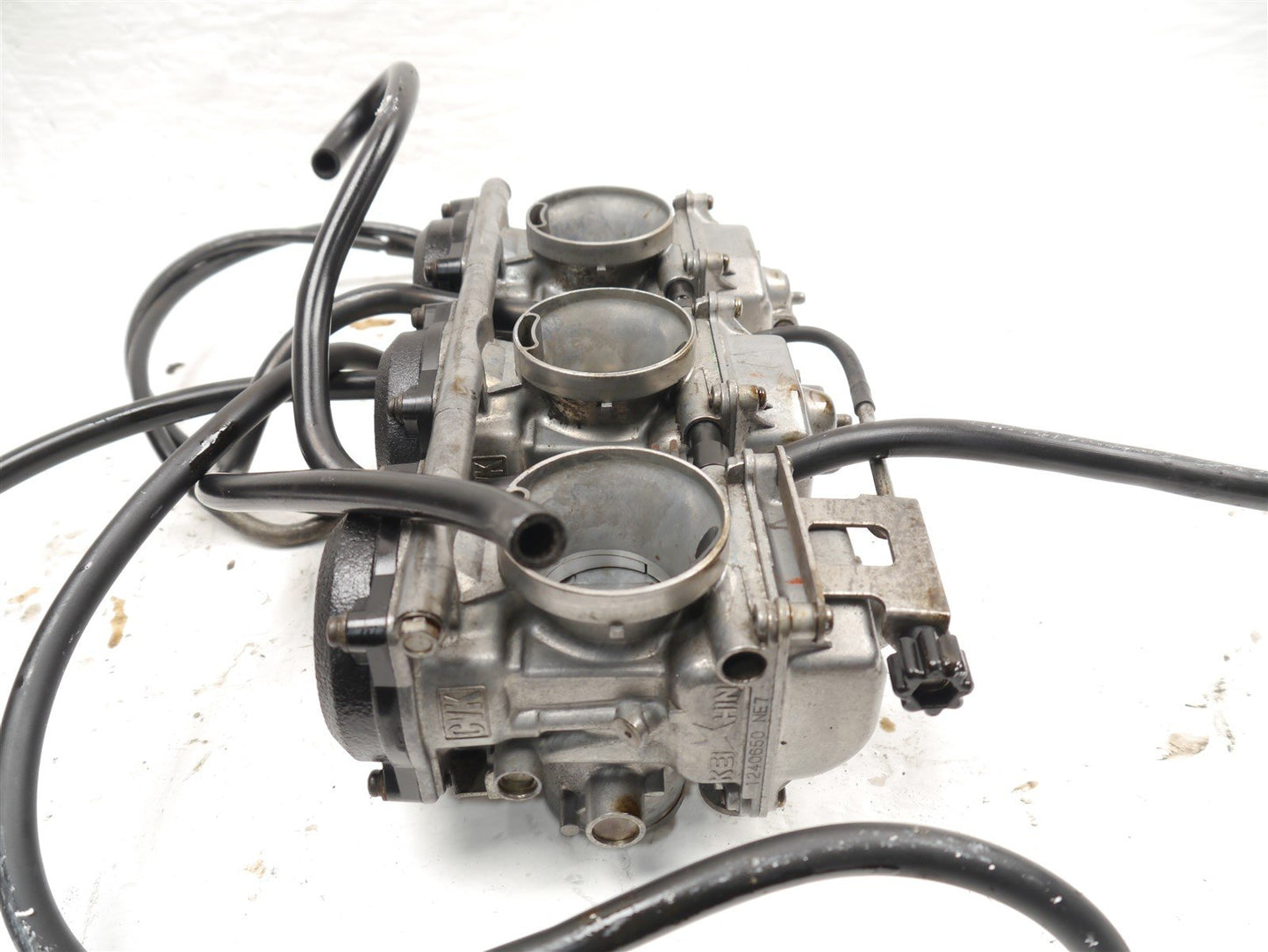 TRIUMPH TROPHY 900 1996-2001 CARBURETTORS