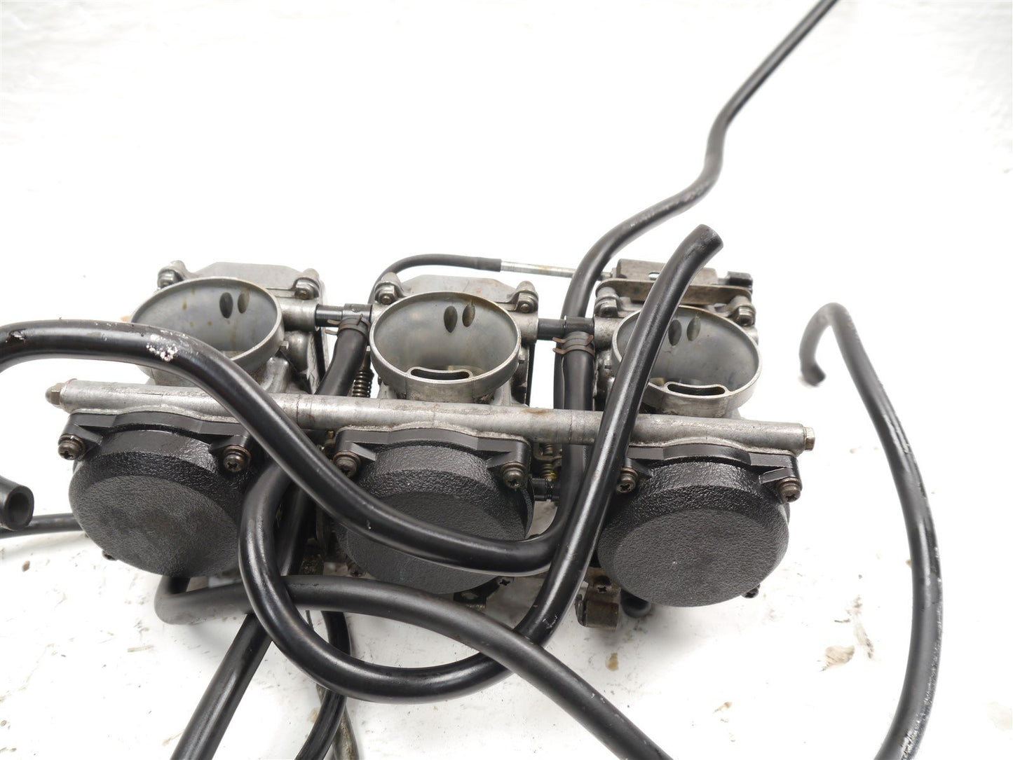 TRIUMPH TROPHY 900 1996-2001 CARBURETTORS