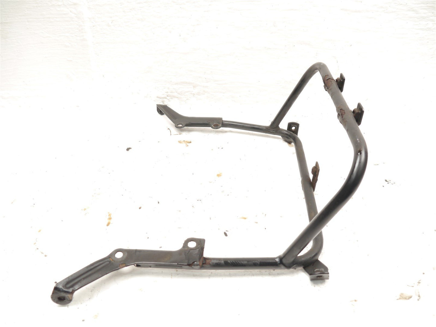 TRIUMPH TROPHY 900 1996-2001 OIL COOLER MOUNT