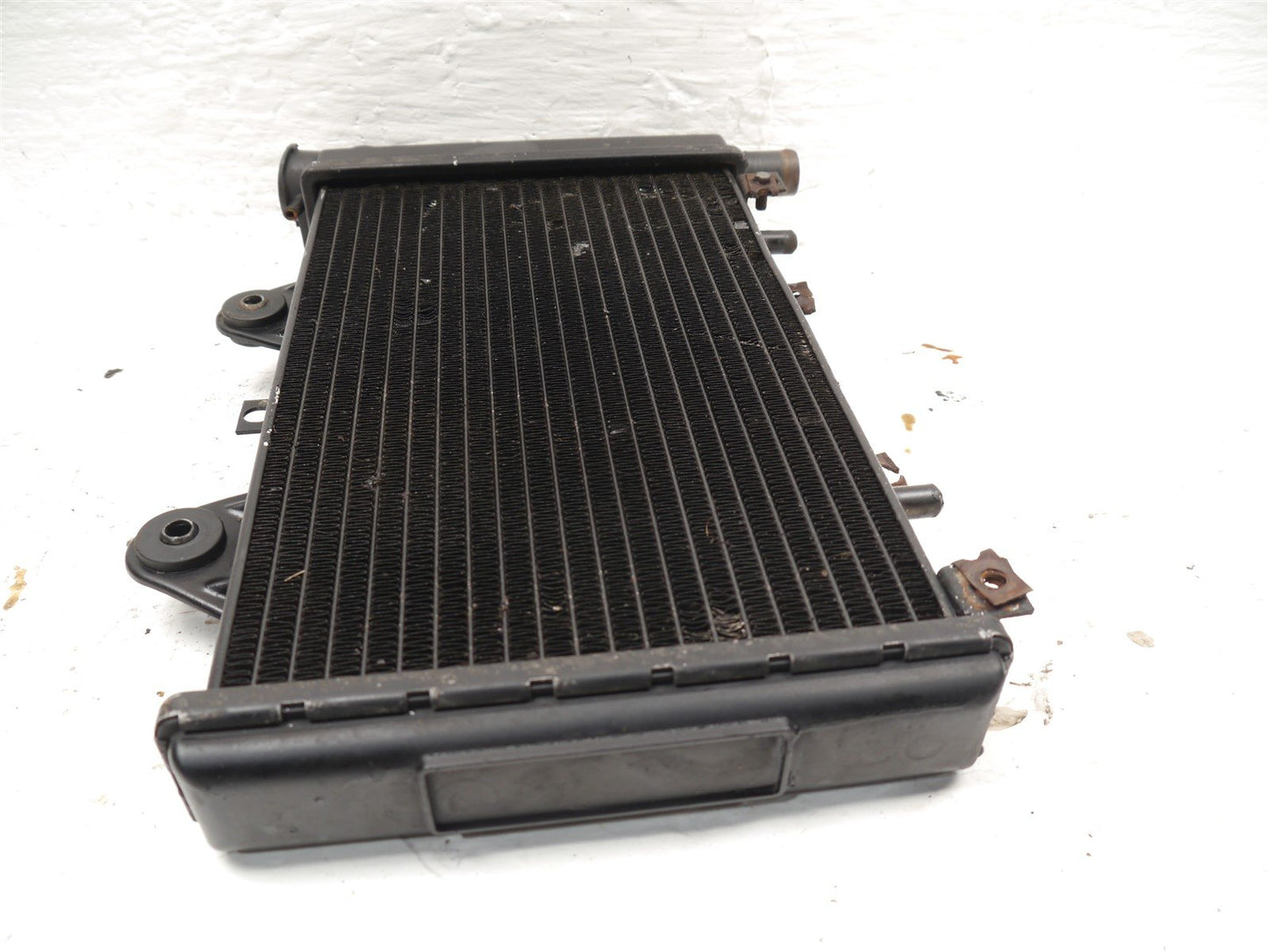 TRIUMPH TROPHY 900 1996-2001 RADIATOR