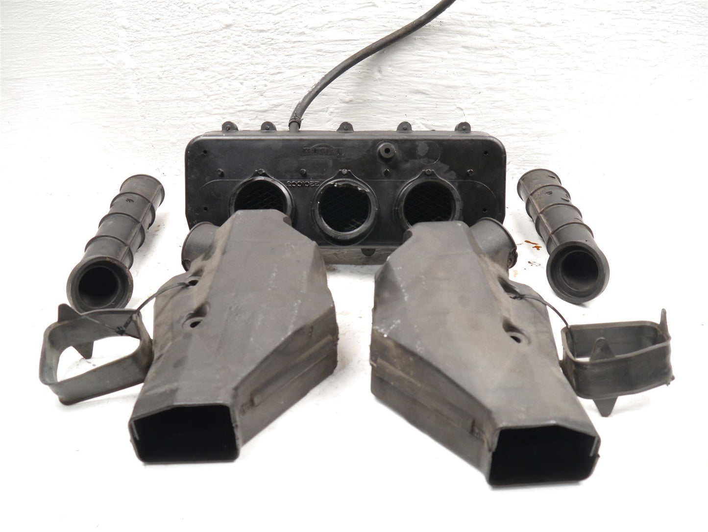 TRIUMPH TROPHY 900 1996-2001 AIRBOX