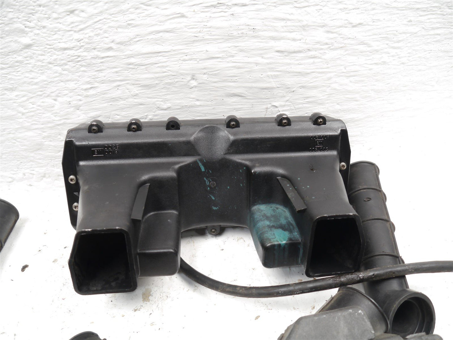 TRIUMPH TROPHY 900 1996-2001 AIRBOX