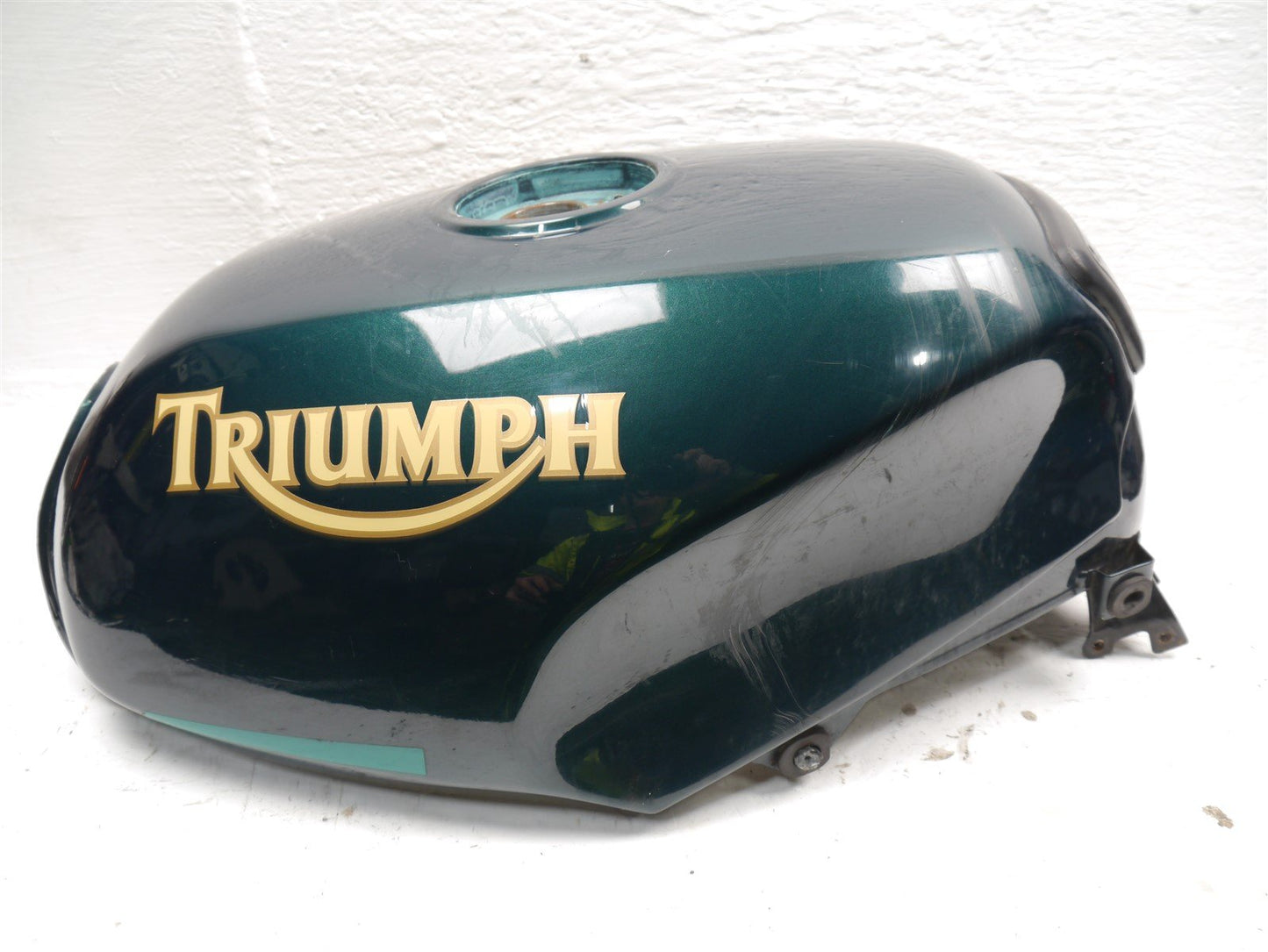 TRIUMPH TROPHY 900 1996-2001 FUEL TANK
