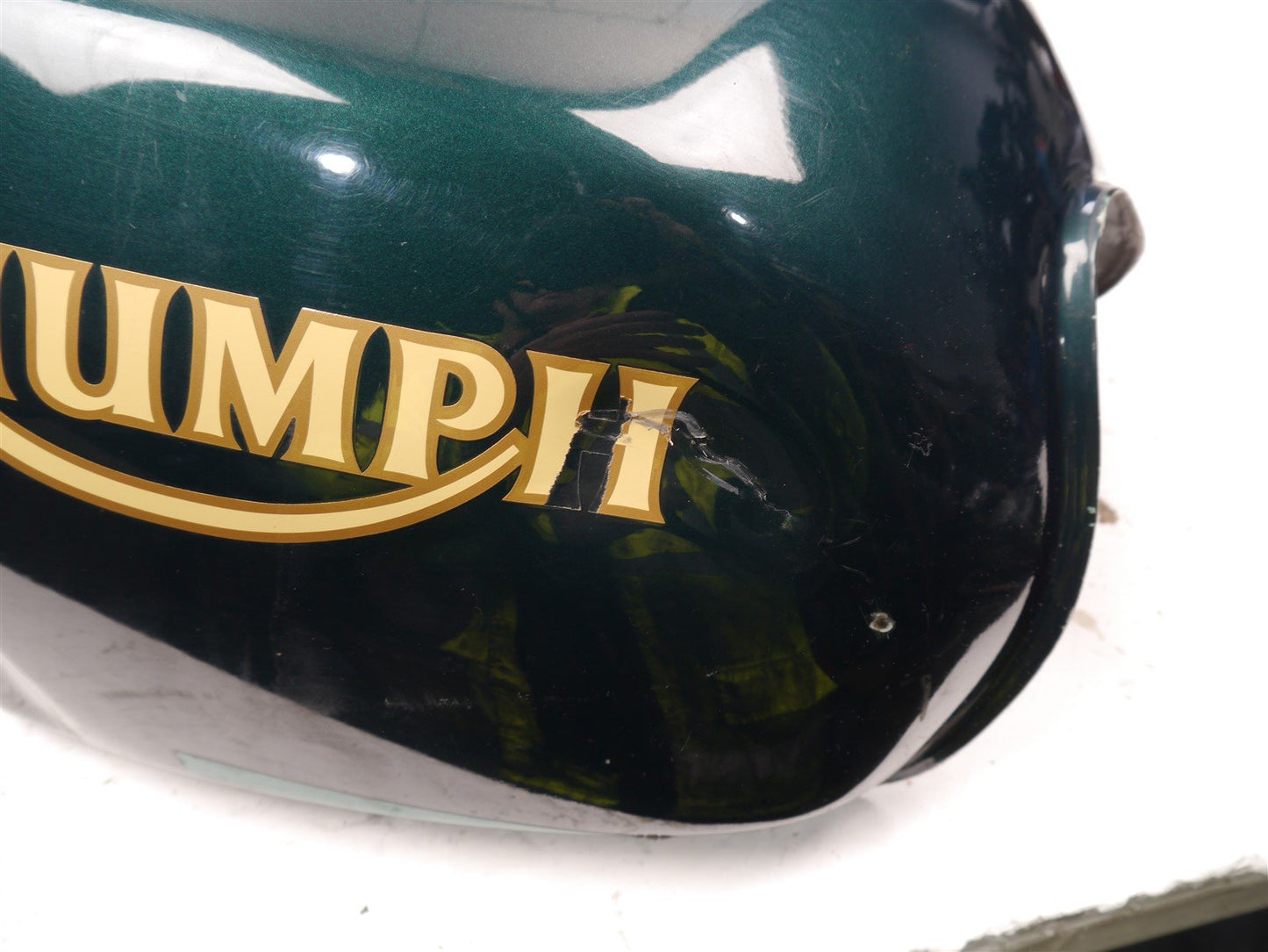 TRIUMPH TROPHY 900 1996-2001 FUEL TANK