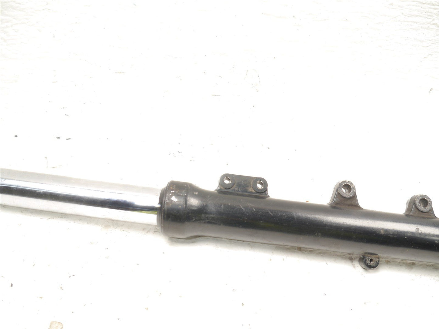 TRIUMPH TROPHY 900 1996-2001 FRONT RIGHT SUSPENSION FORK