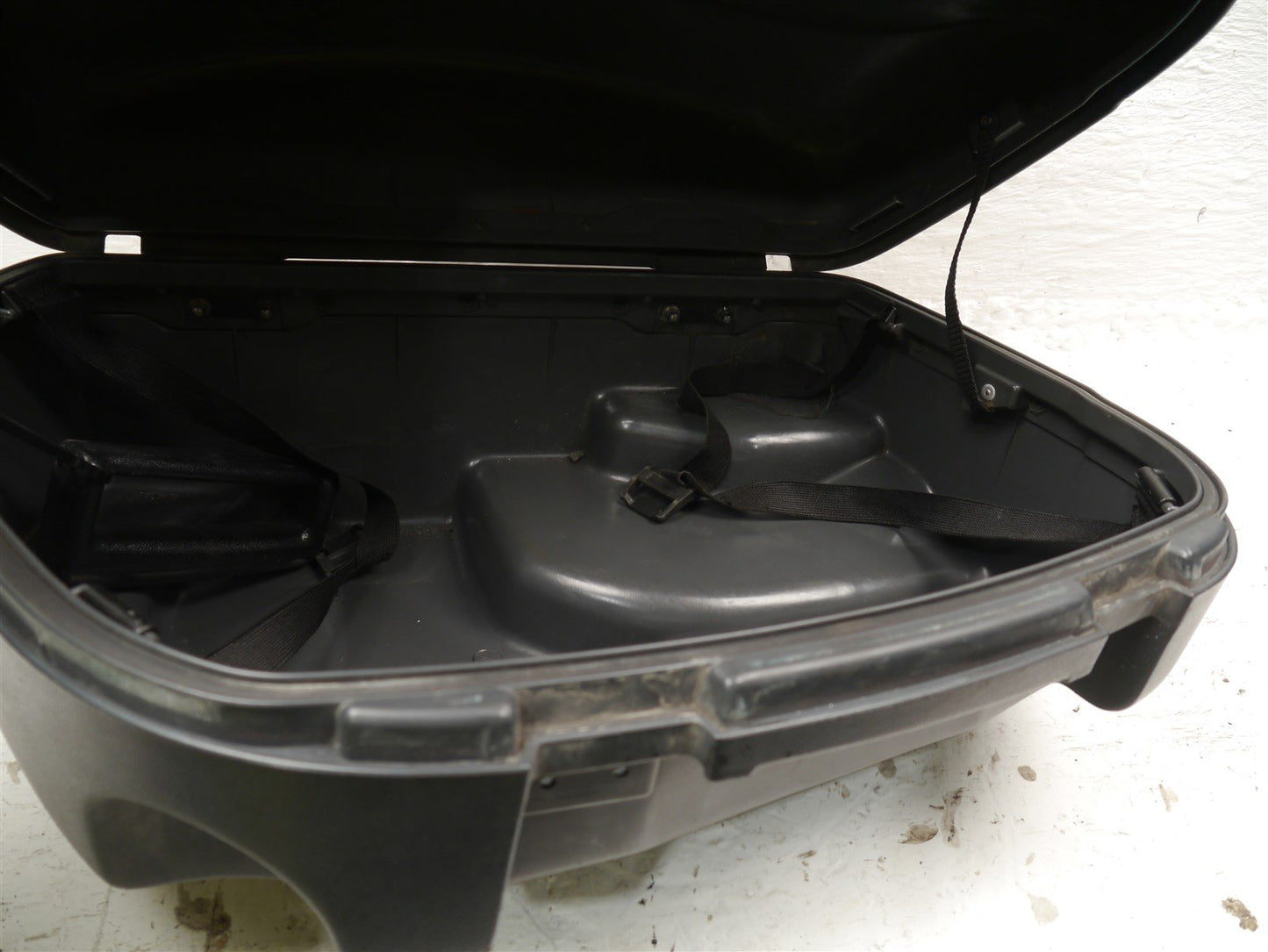 TRIUMPH TROPHY 900 1996-2001 LEFT PANNIER