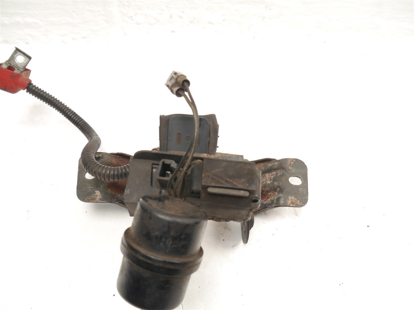 SUZUKI TL1000 S 1997-2001 STARTER SOLENOID TANK BRACKET & TIP SENSOR