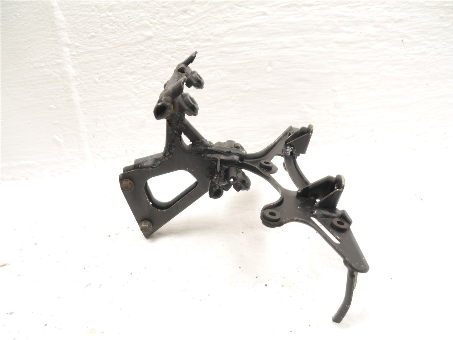 SUZUKI TL1000 S 1997-2001 FRONT FAIRING MOUNT FRAME