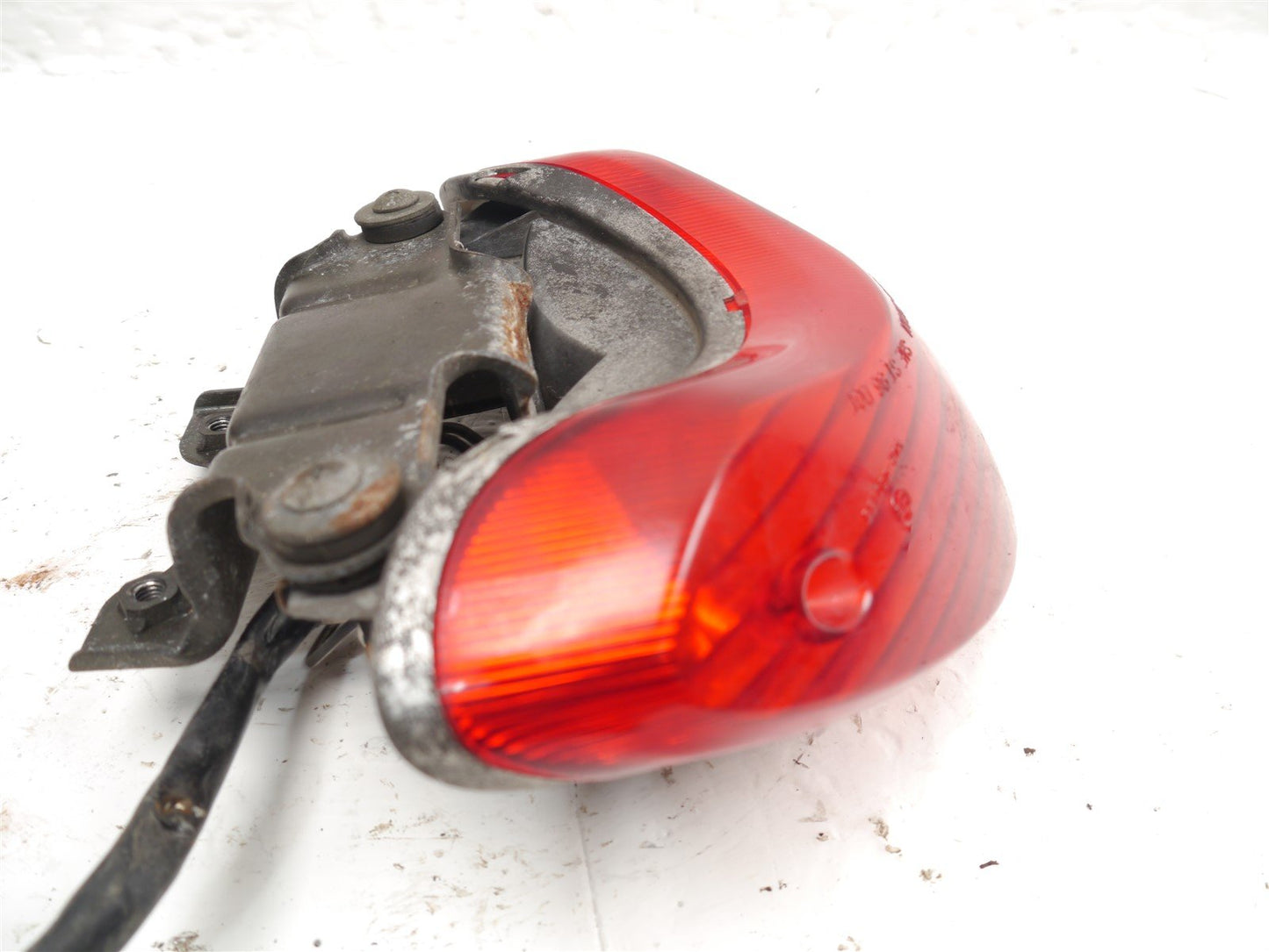 SUZUKI TL1000 S 1997-2001 REAR LIGHT & BRACKET