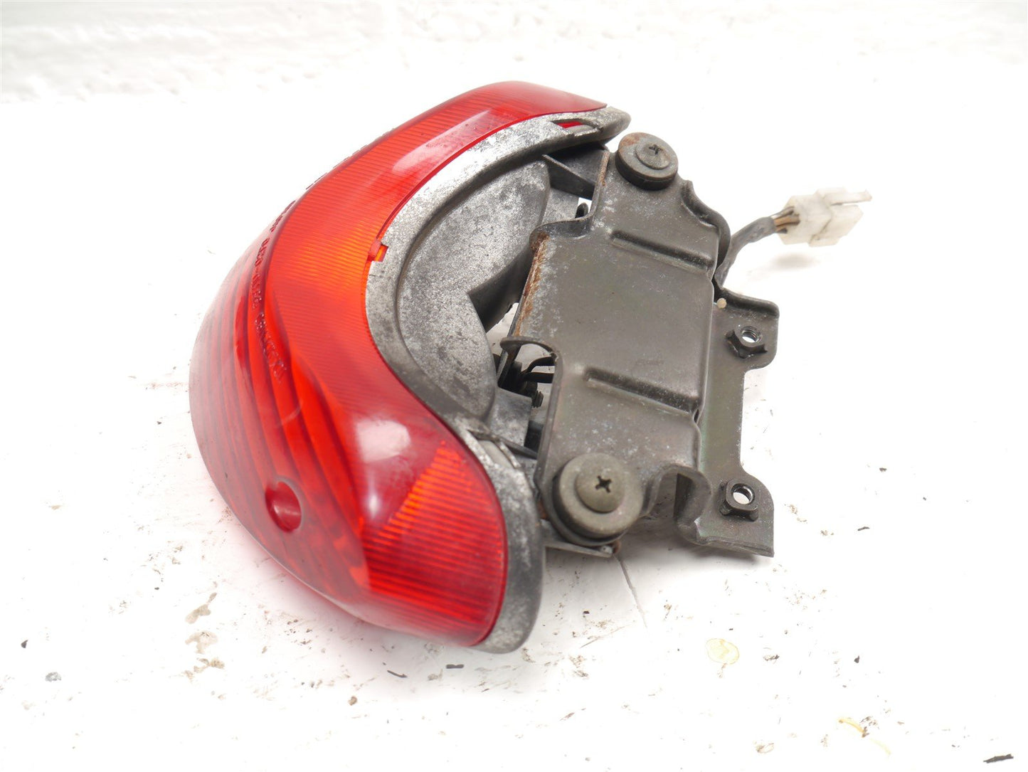 SUZUKI TL1000 S 1997-2001 REAR LIGHT & BRACKET