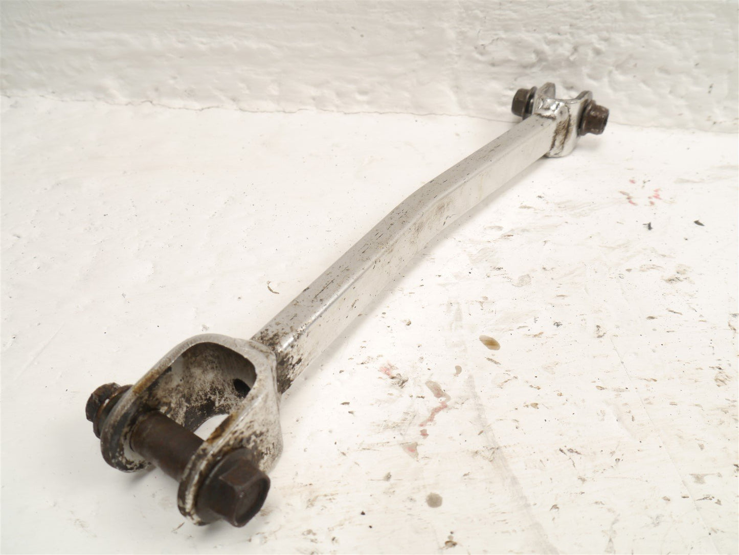 SUZUKI TL1000 S 1997-2001 REAR BRAKE TORQUE ARM