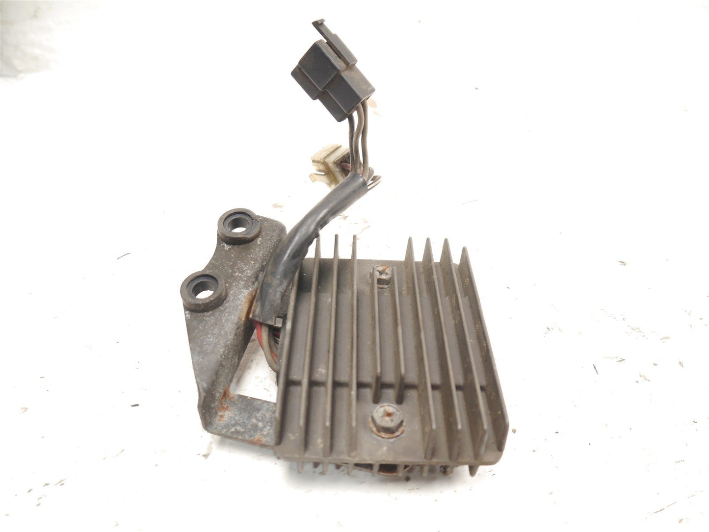 SUZUKI TL1000 S 1997-2001 VOLTAGE RECTIFIER