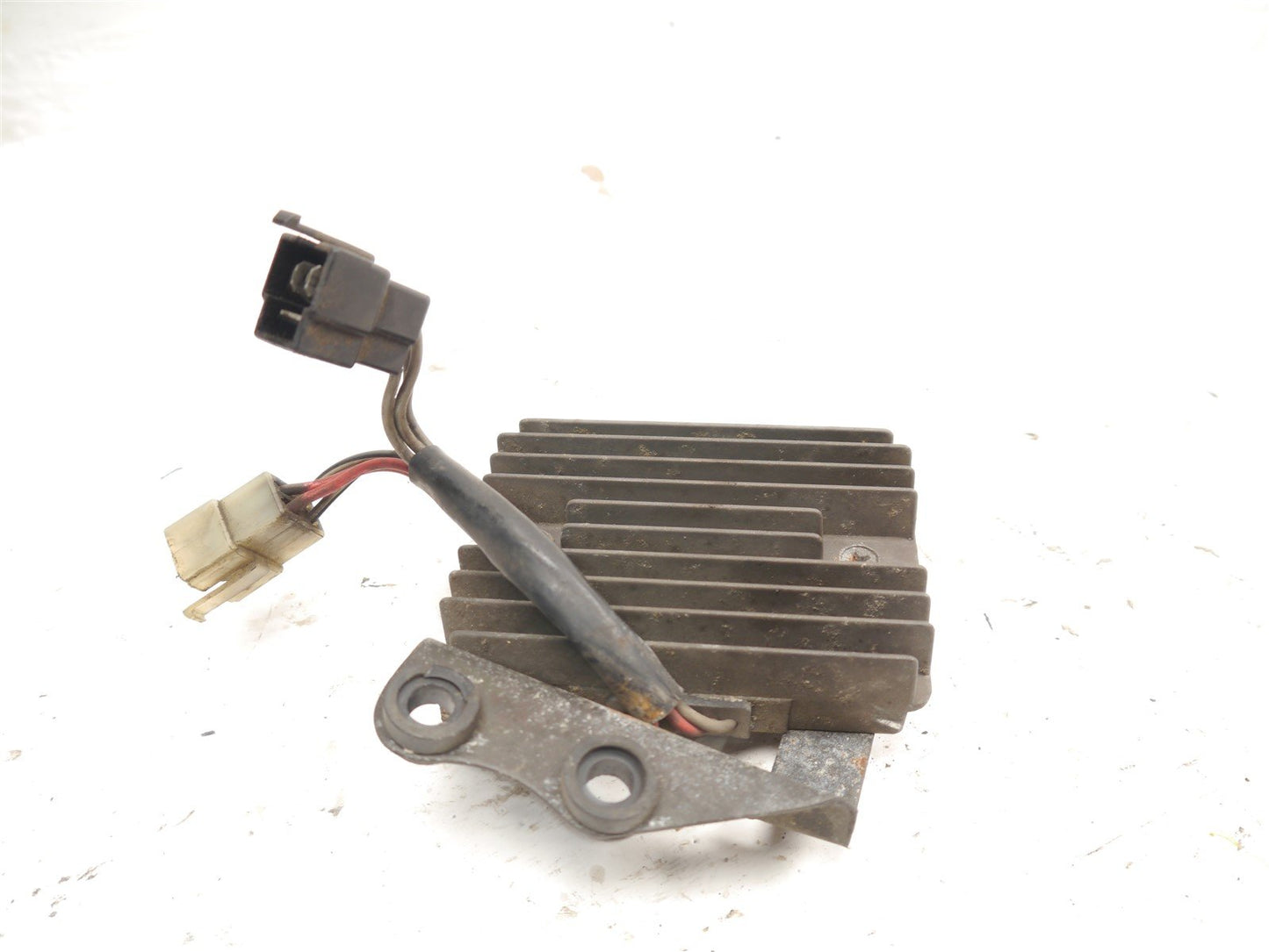 SUZUKI TL1000 S 1997-2001 VOLTAGE RECTIFIER