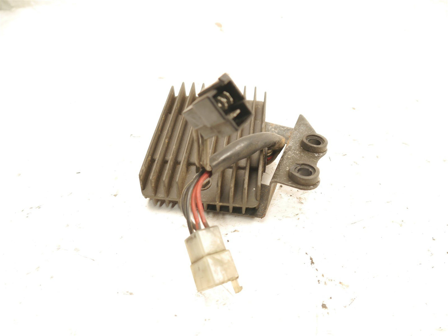 SUZUKI TL1000 S 1997-2001 VOLTAGE RECTIFIER