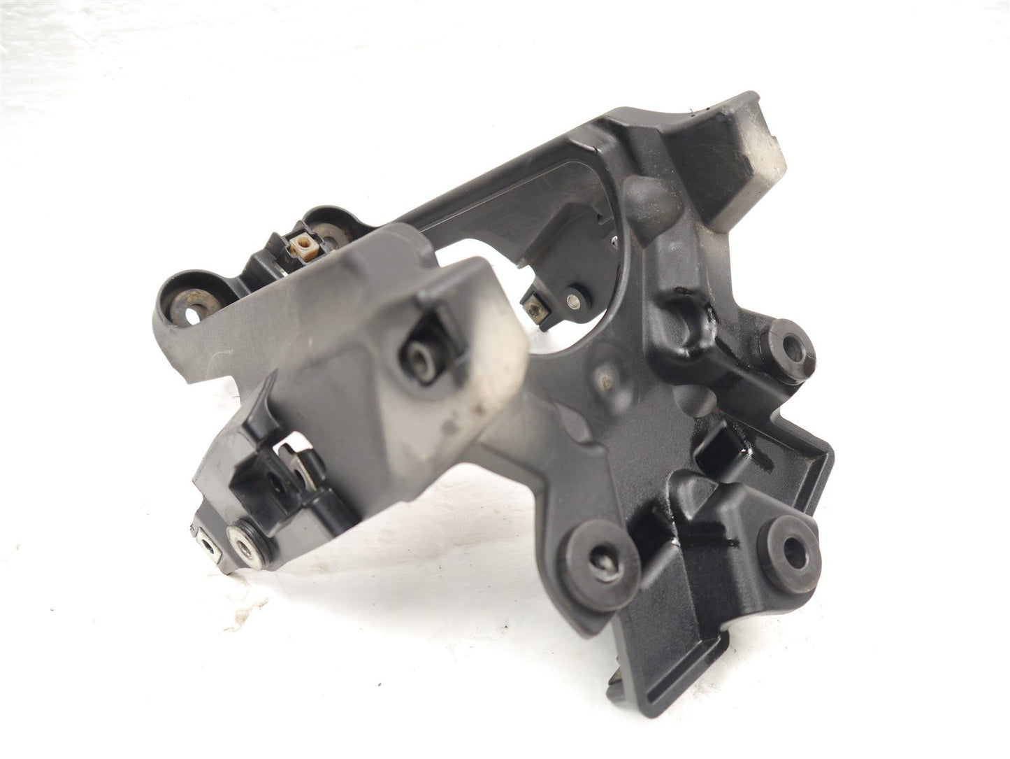 YAMAHA MT125 2014-2018 HEADLIGHT MOUNT