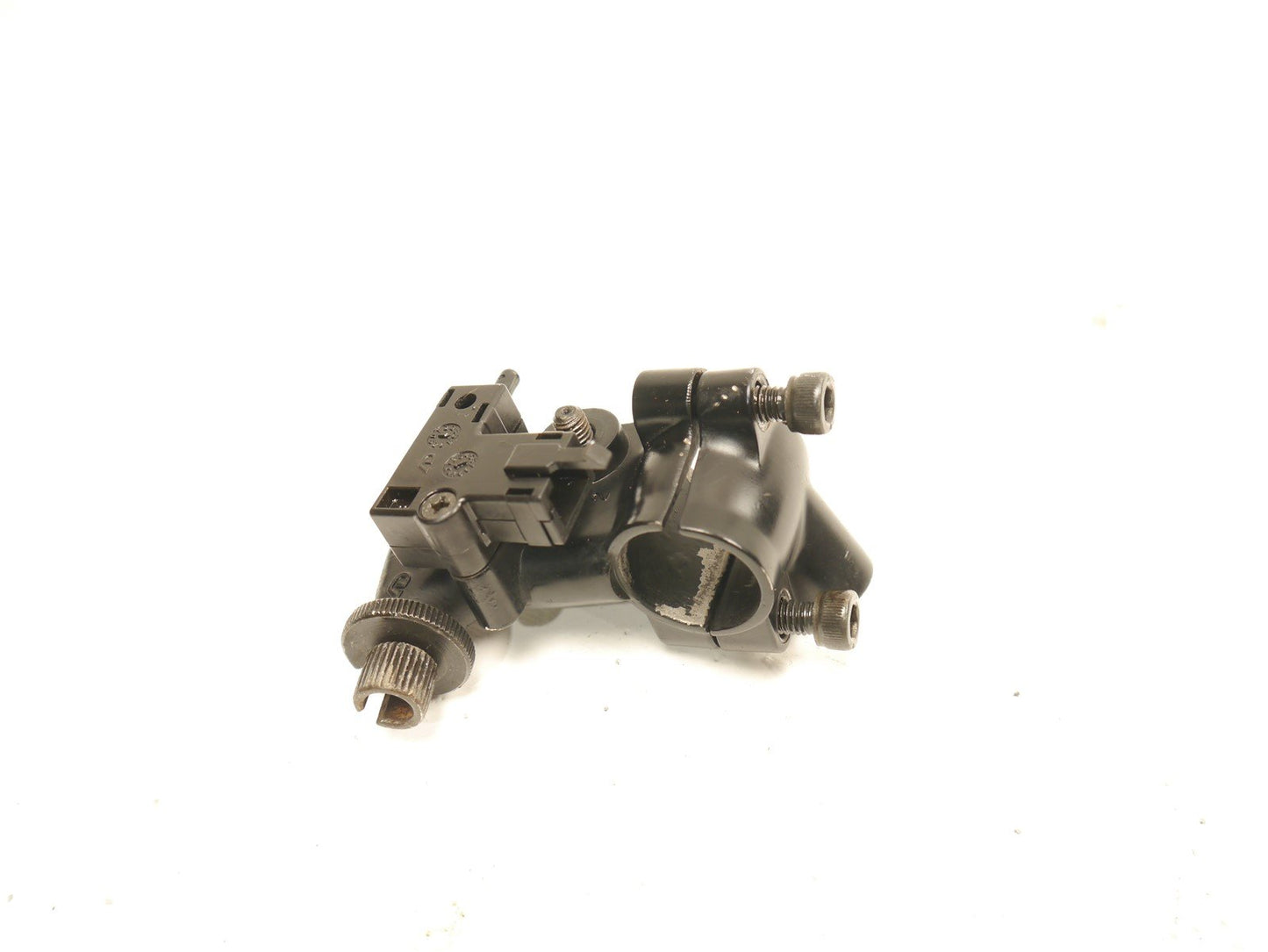 YAMAHA MT125 2014-2018 CLUTCH LEVER MOUNT