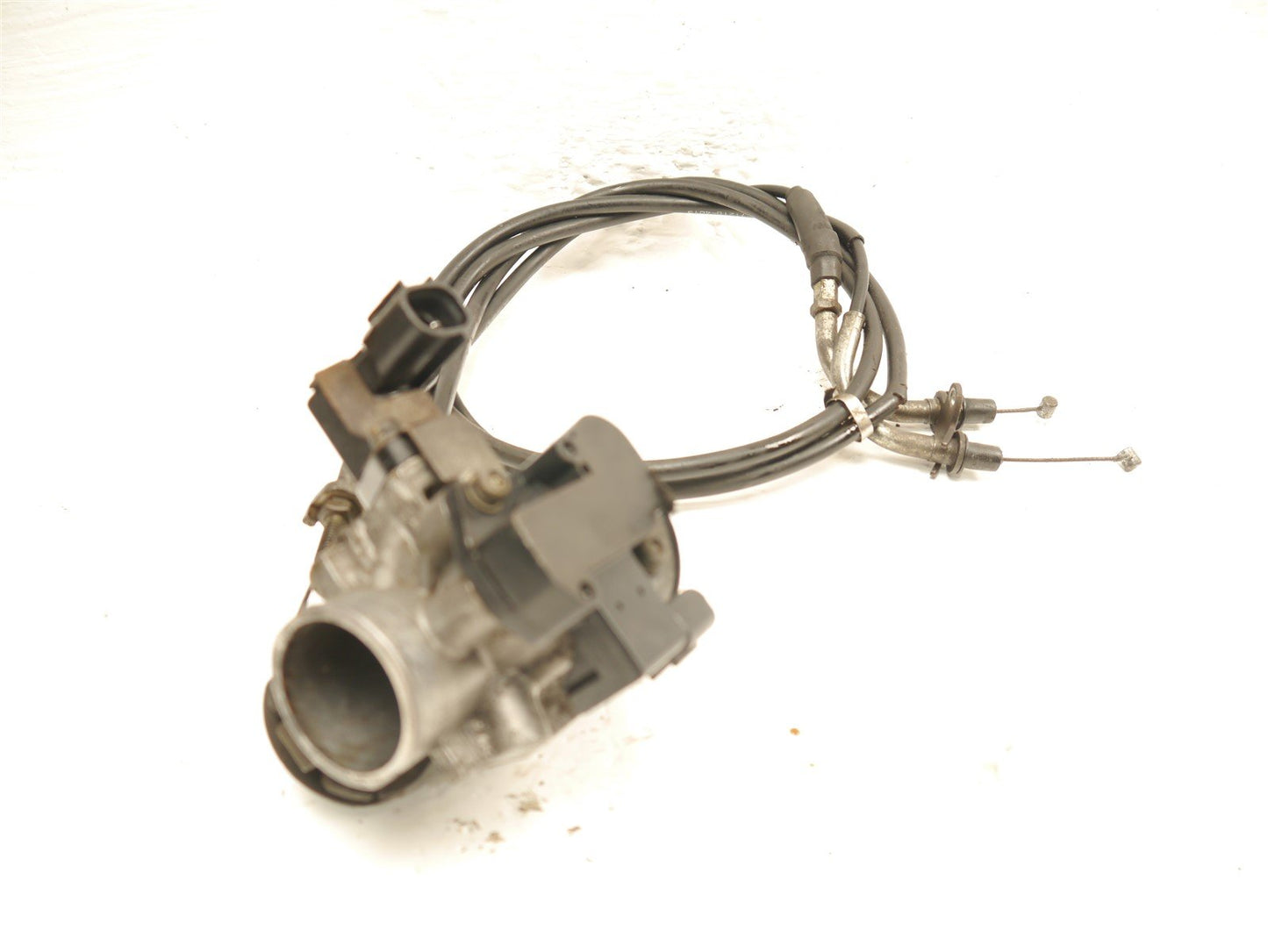 YAMAHA MT125 2014-2018 THROTTLE BODY AND CABLES