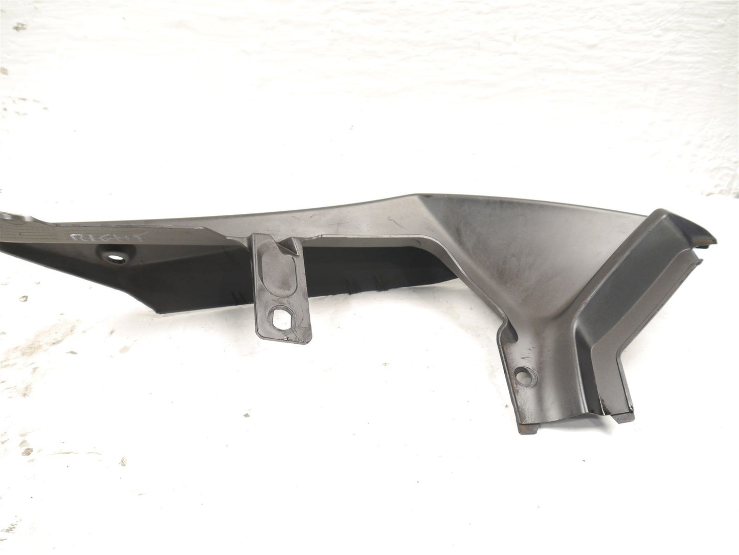 YAMAHA MT125 2014-2018 RIGHT REAR SEAT FAIRING