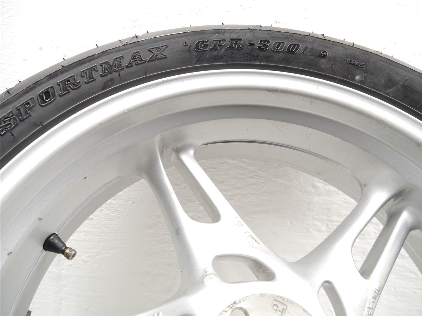 BMW K1200RS 1996-2000 REAR WHEEL & TIRE