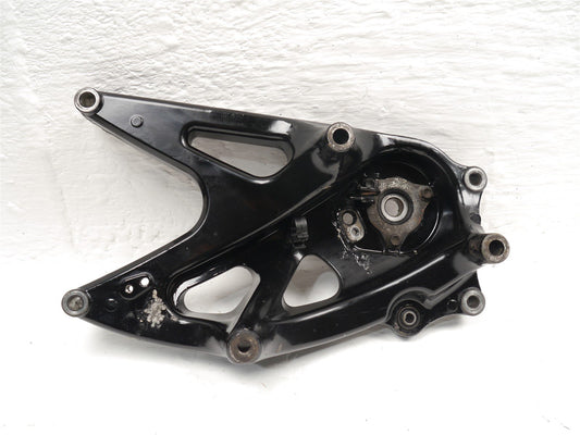 YAMAHA GPD125 NMAX 2015-2020 REAR WHEEL EXHAUST MOUNT