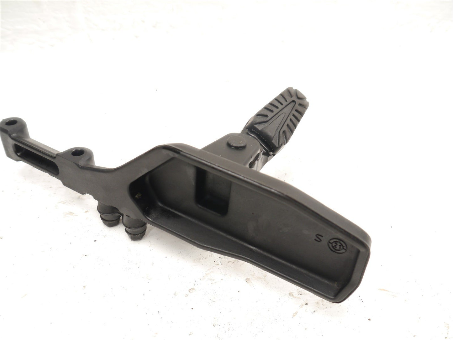 HUSQVARNA SVARTPILEN 125 2021-2024 RIGHT REAR FOOTREST HANGER & PEG