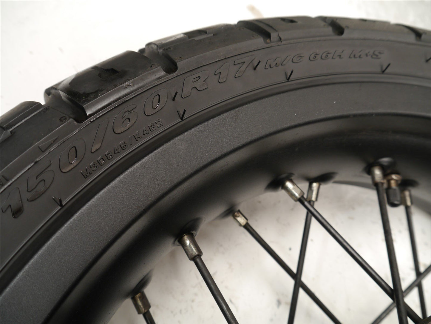 HUSQVARNA SVARTPILEN 125 2021-2024 REAR WHEEL & TIRE