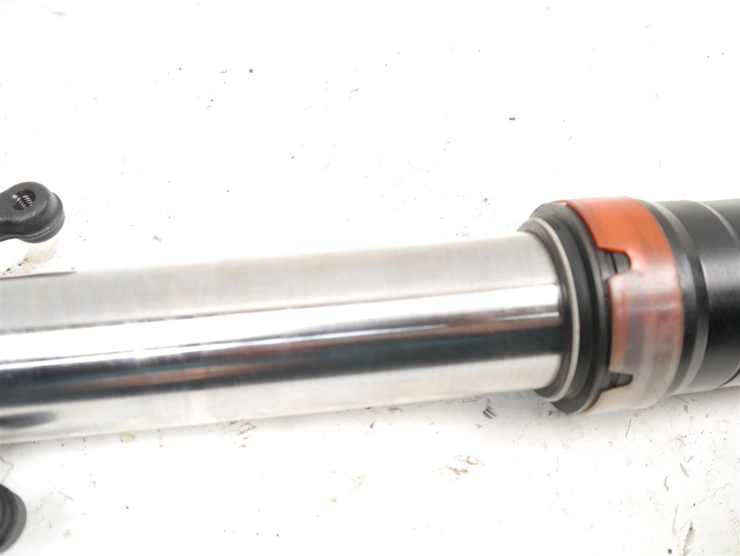 HUSQVARNA SVARTPILEN 125 2021-2024 RIGHT SUSPENSION FORK