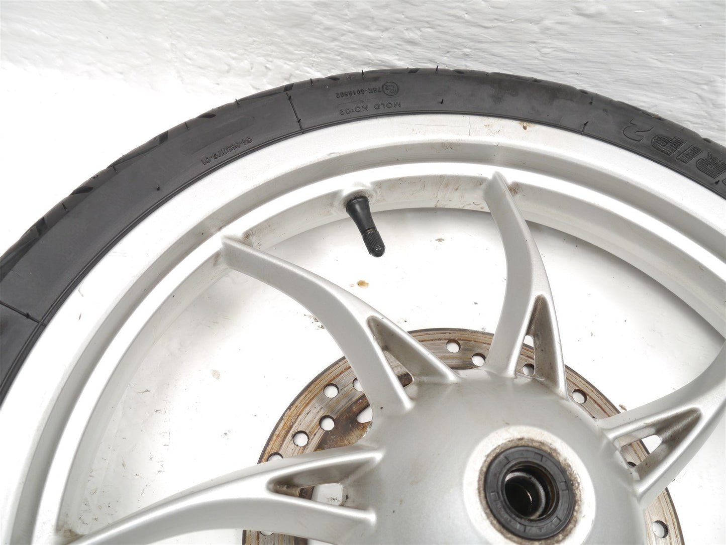 PIAGGIO LIBERTY 125 2017-2020 FRONT WHEEL & TIRE