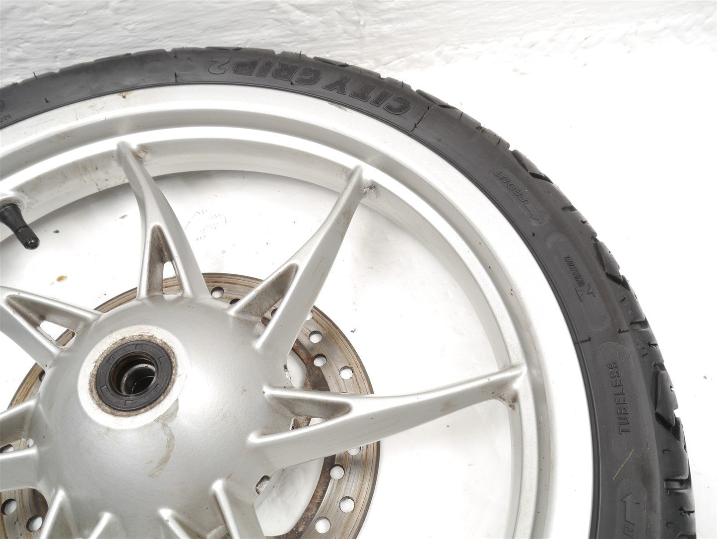 PIAGGIO LIBERTY 125 2017-2020 FRONT WHEEL & TIRE