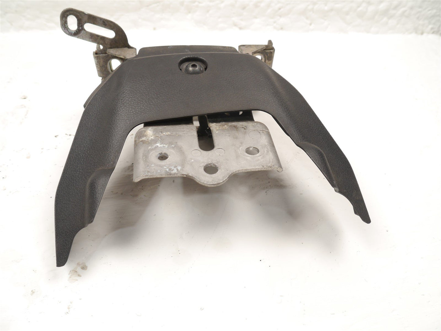 YAMAHA GPD125 NMAX 2021-2023 SEAT HINGE