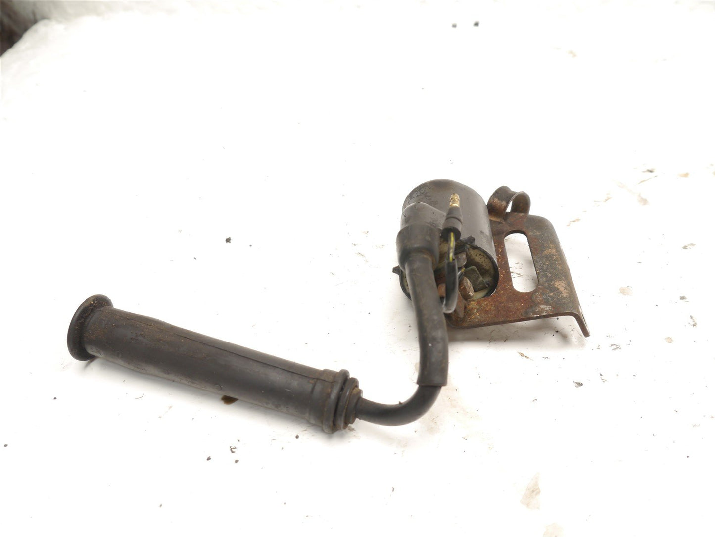 HONDA CBF 250 2004-2008 IGNITION COIL & MOUNT
