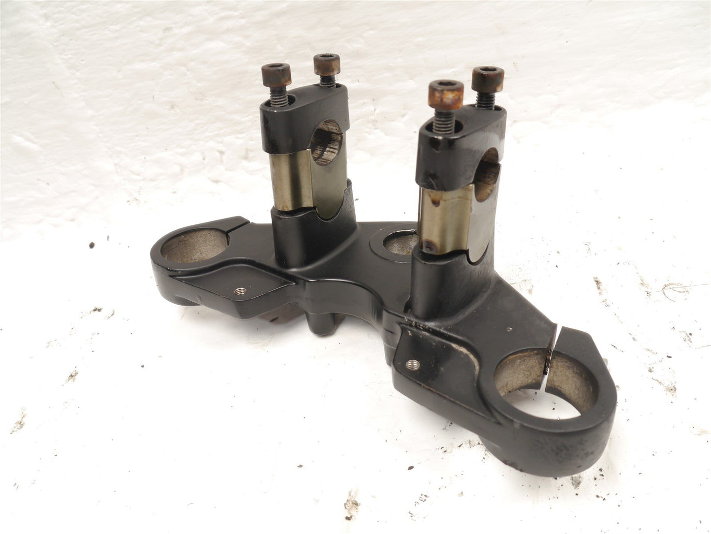 WK BIKES SCRAMBLER 125 TOP FORK YOKE