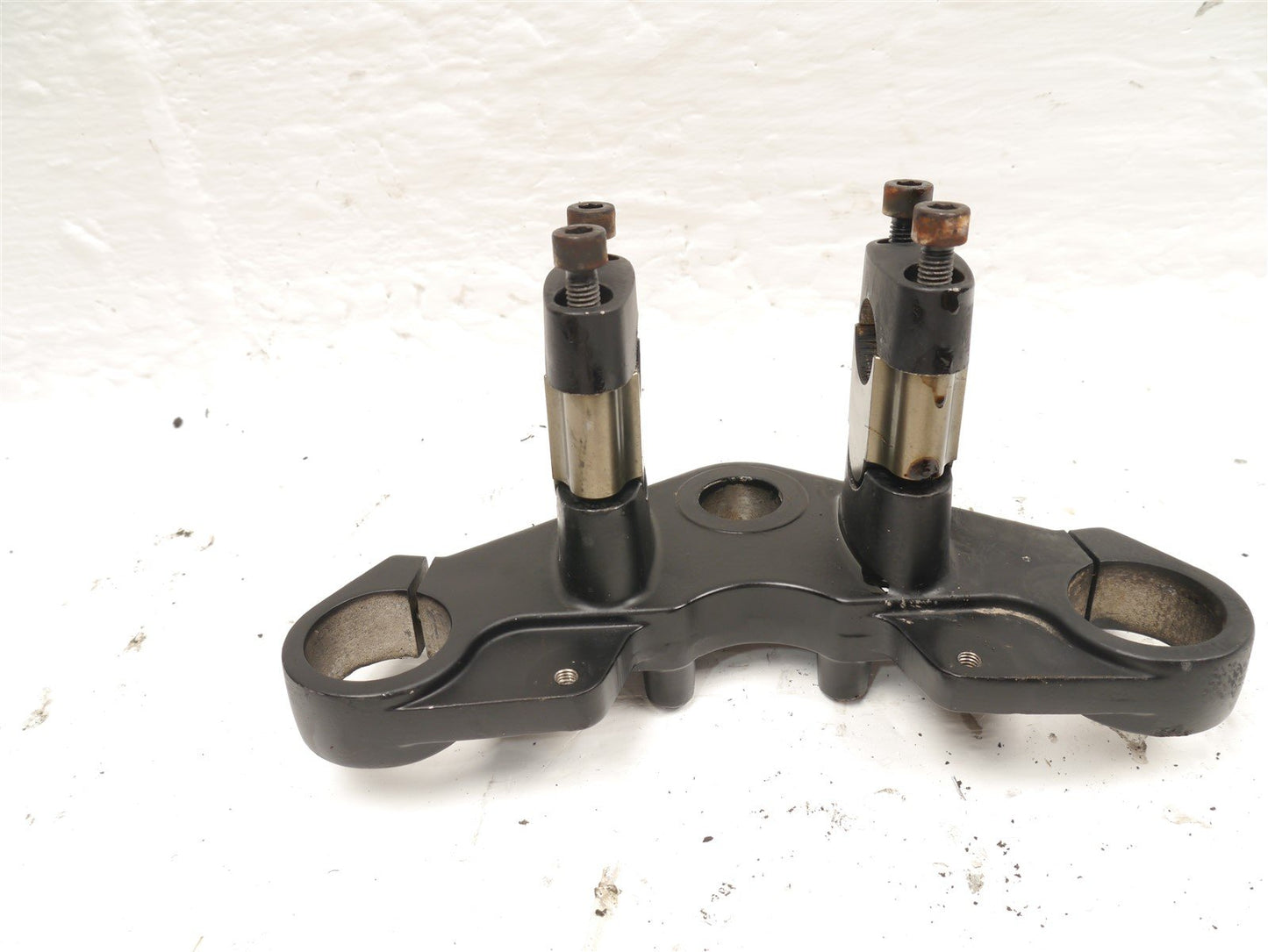 WK BIKES SCRAMBLER 125 TOP FORK YOKE