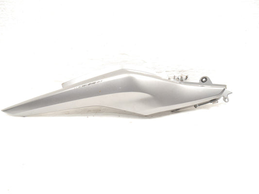 HONDA CB125F 2021-2023 RIGHT SIDE PANEL (SCUFFED)