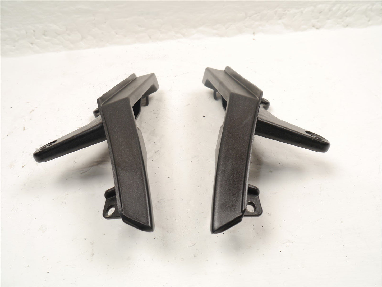 ZONTES ZT125 G1 2021-2025 PASSENGER GRAB RAILS